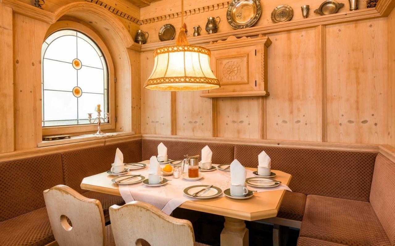 Tanneck Garni Apartment Berwang Bagian luar foto