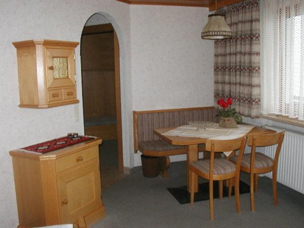 Tanneck Garni Apartment Berwang Ruang foto
